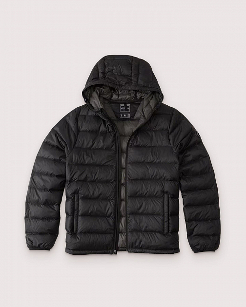 Легкая мужская водонепроницаемая куртка чёрного цвета J22 J22 от онлайн-магазина Abercrombie.ru
