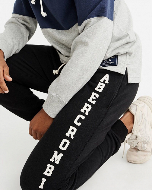 Спортивные штаны джоггеры D07 D07 от онлайн-магазина Abercrombie.ru